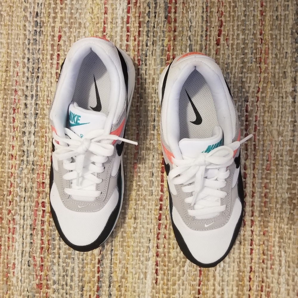 Nike Air Max Correlate